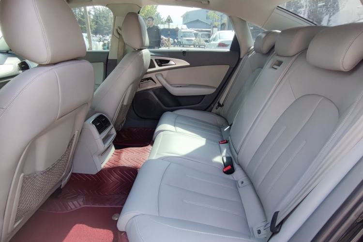 Used Audi A6L 2012 30 FSI Technology Edition Interior 8
