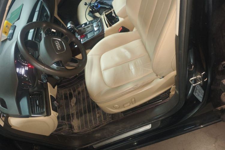 Used Audi A6L 2012 30 FSI Luxury Model Left Front Seat