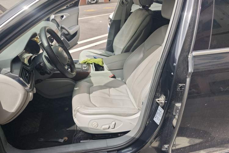 Used Audi A6L 2012 35 FSI quattro Luxury Model Left Front Seat