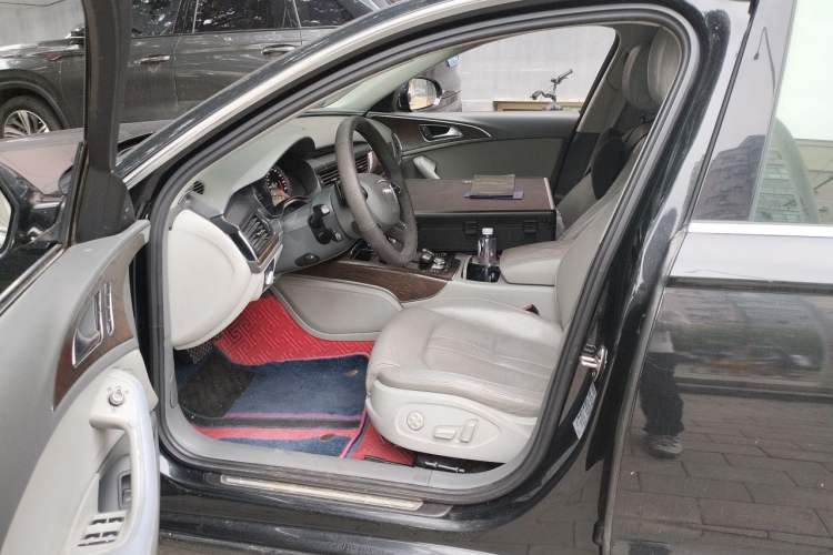 Used Audi A6L 2012 35 FSI Luxury Model Left Front Seat