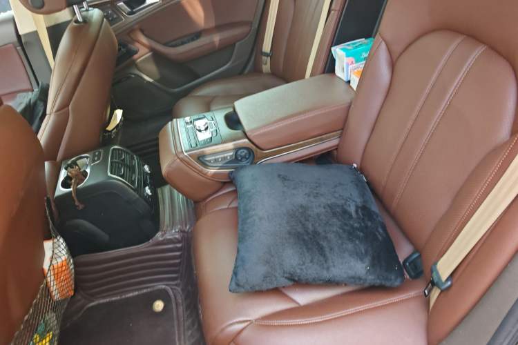 Used Audi A6L 2012 50 TFSI quattro Luxury Model Left Rear Seat