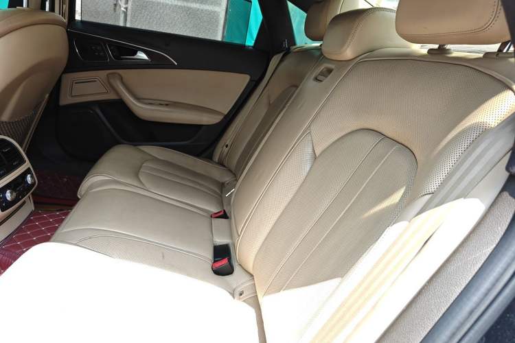 Used Audi A6L 2012 35 FSI quattro Luxury Model Left Rear Seat