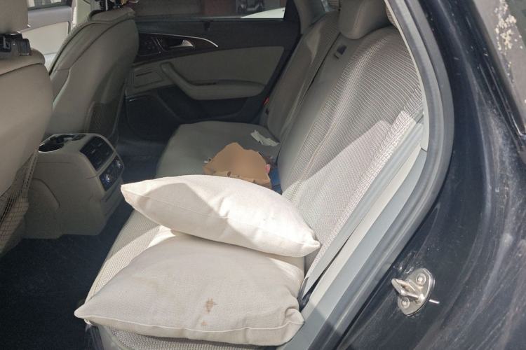 Used Audi A6L 2012 35 FSI quattro Luxury Model Left Rear Seat