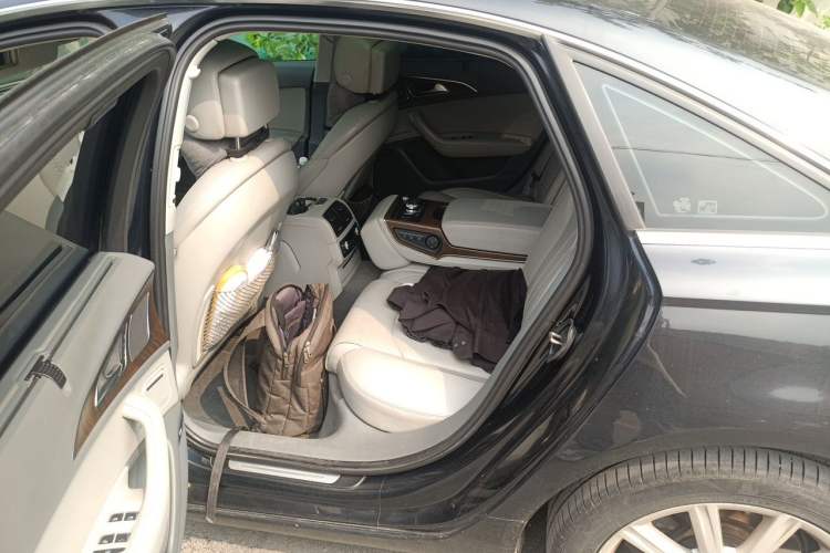 Used Audi A6L 2012 50 TFSI quattro Luxury Model Left Rear Seat