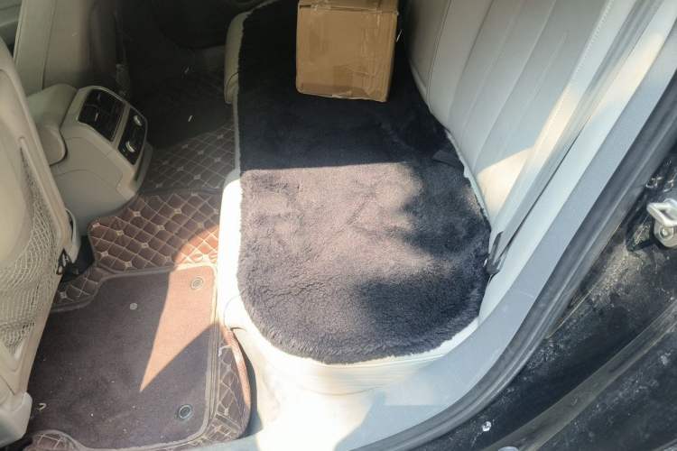 Used Audi A6L 2012 30 FSI Luxury Model Left Rear Seat