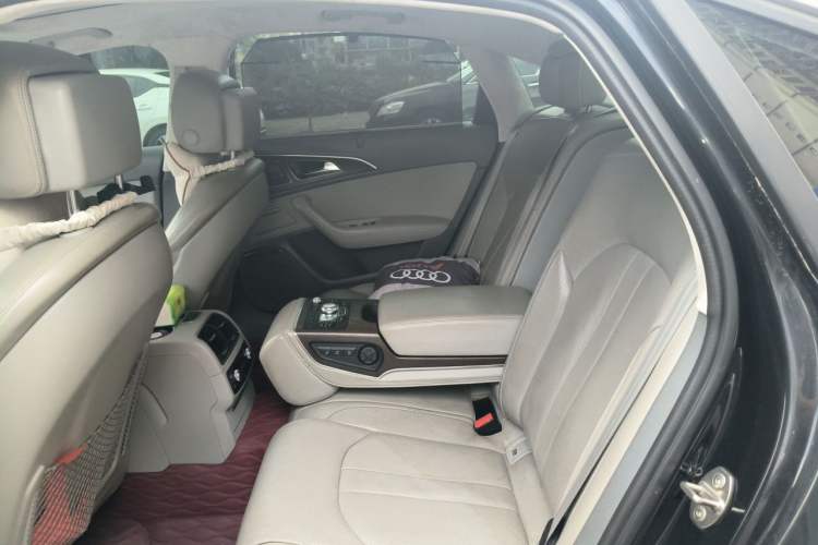 Used Audi A6L 2012 50 TFSI quattro Luxury Model Left Rear Seat