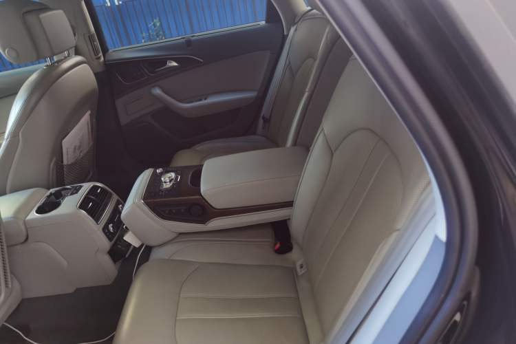 Used Audi A6L 2012 50 TFSI quattro Luxury Model Left Rear Seat