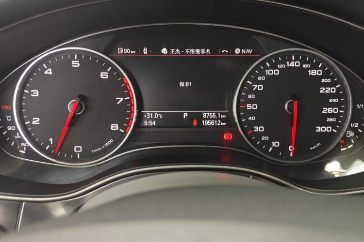 Used Audi A6L 2012 35 FSI Comfort Model Odometer Close Up