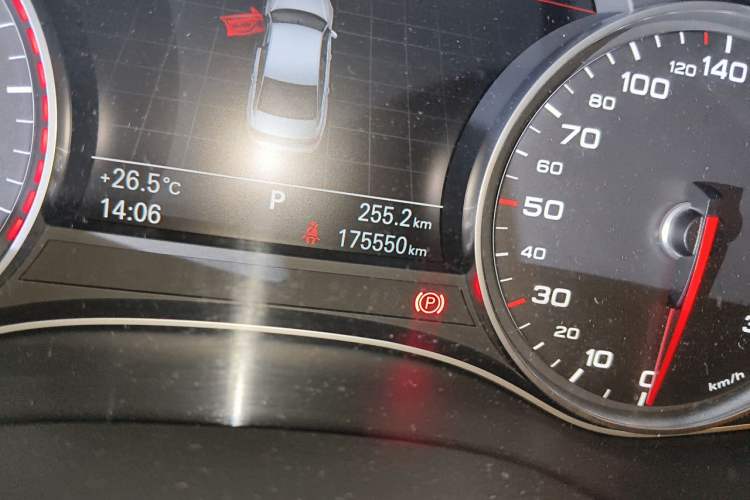 Used Audi A6L 2012 TFSI Comfort Model Odometer Close Up