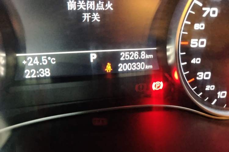 Used Audi A6L 2012 TFSI Standard Model Odometer Close Up