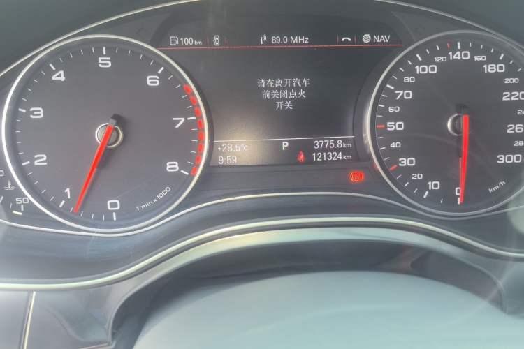 Used Audi A6L 2012 35 FSI Luxury Model Odometer Close Up