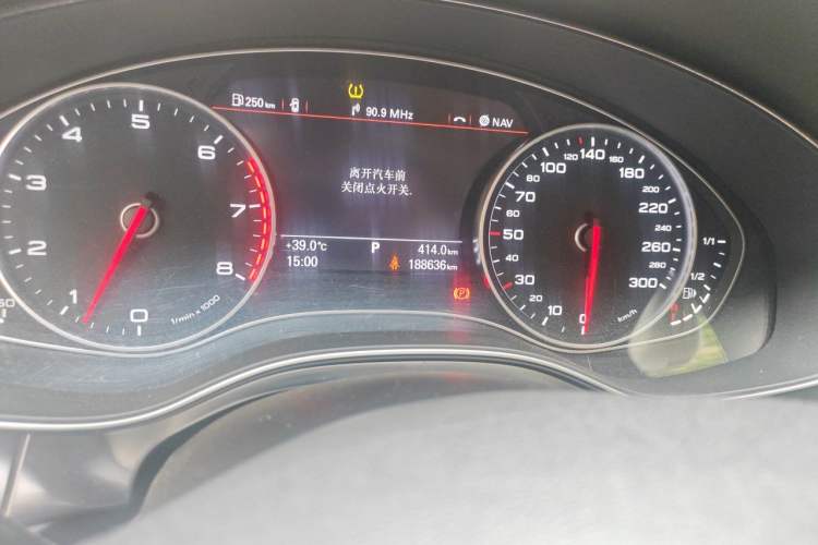 Used Audi A6L 2012 30 FSI Comfort Model Odometer Close Up