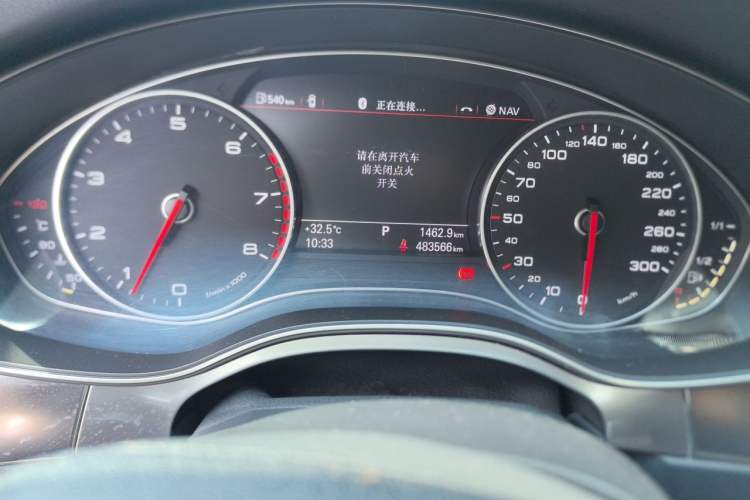 Used Audi A6L 2012 35 FSI quattro Luxury Model Odometer Close Up