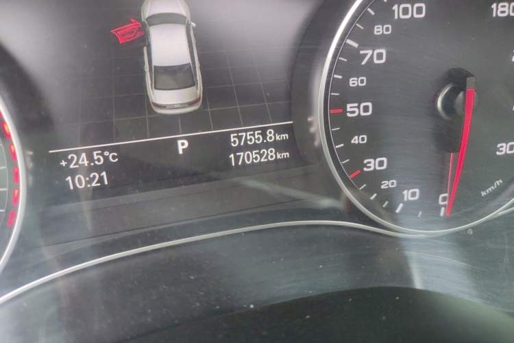 Used Audi A6L 2012 30 FSI Technology Edition Odometer Close Up