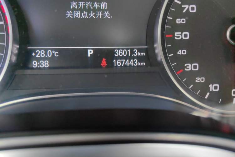 Used Audi A6L 2012 TFSI Comfort Model Odometer Close Up
