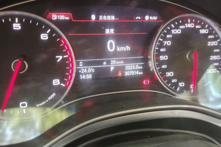 Used Audi A6L 2012 30 FSI Technology Edition Odometer Close Up