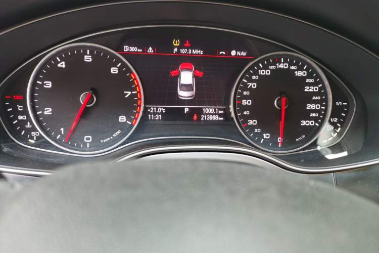Used Audi A6L 2012 30 FSI Technology Edition Odometer Close Up