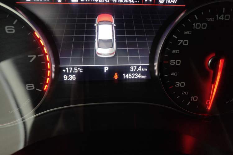Used Audi A6L 2012 30 FSI Luxury Model Odometer Close Up