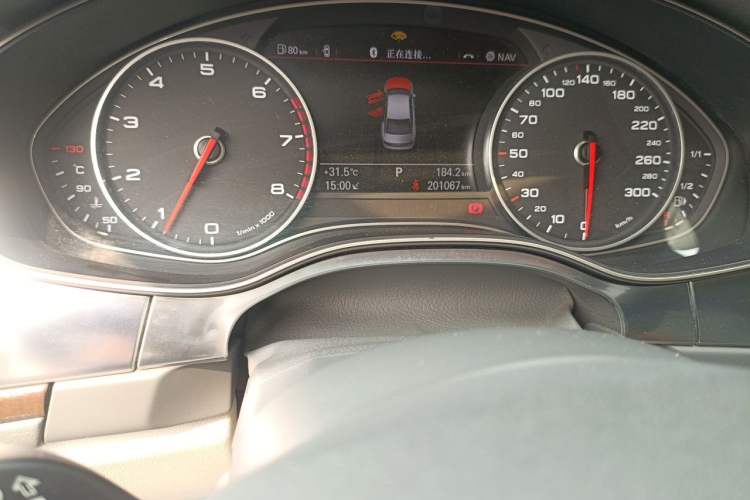 Used Audi A6L 2012 50 TFSI quattro Luxury Model Odometer Close Up