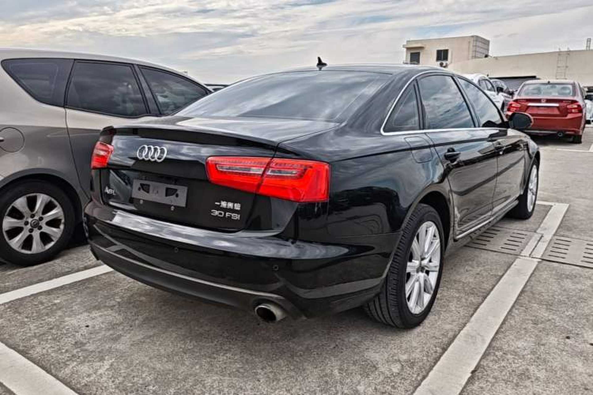 Used Audi A6L 2012 30 FSI Technology Edition Rear Right 45 Deg