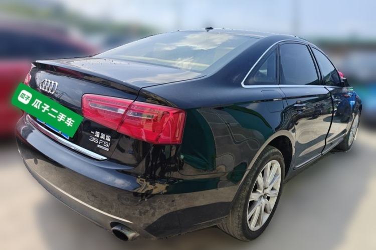 Used Audi A6L 2012 35 FSI quattro Luxury Model Rear Right 45 Deg