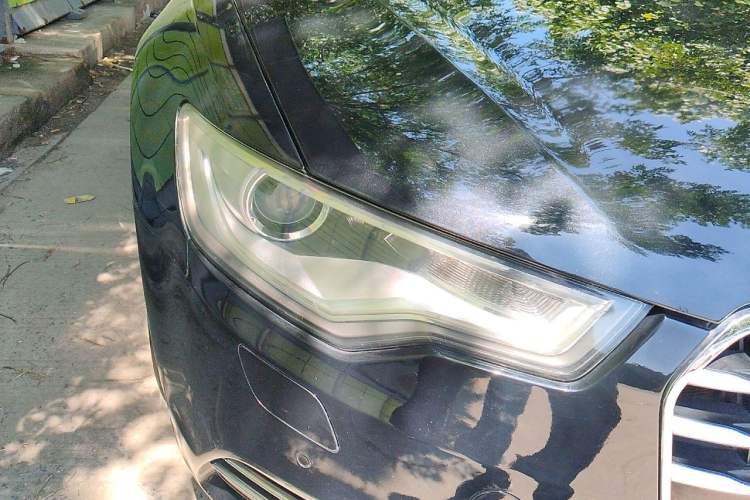 Used Audi A6L 2012 30 FSI Comfort Model Right Front Headlight