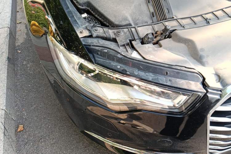 Used Audi A6L 2012 35 FSI Comfort Model Right Front Headlight