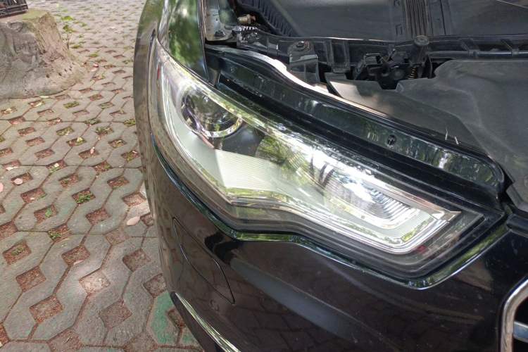 Used Audi A6L 2012 TFSI Manual Base Model Right Front Headlight
