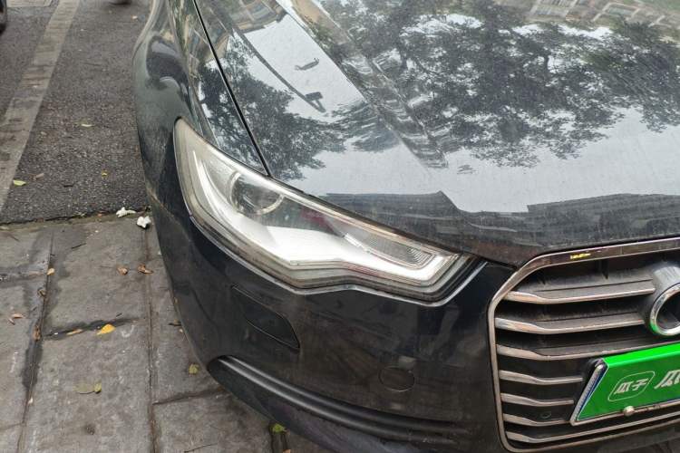 Used Audi A6L 2012 TFSI Standard Model Right Front Headlight