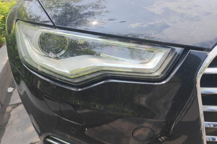 Used Audi A6L 2012 30 FSI Technology Edition Right Front Headlight