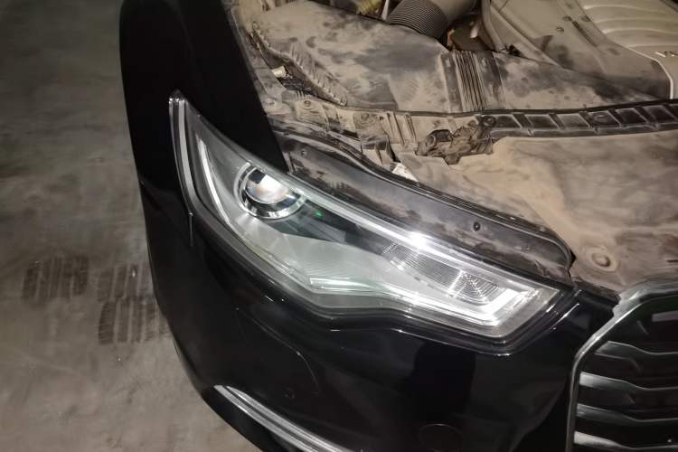 Used Audi A6L 2012 30 FSI Technology Edition Right Front Headlight