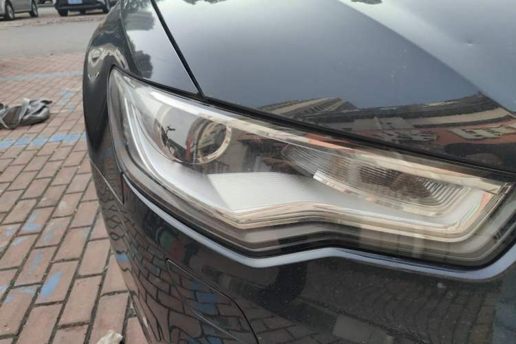 Used Audi A6L 2012 TFSI Comfort Model Right Front Headlight