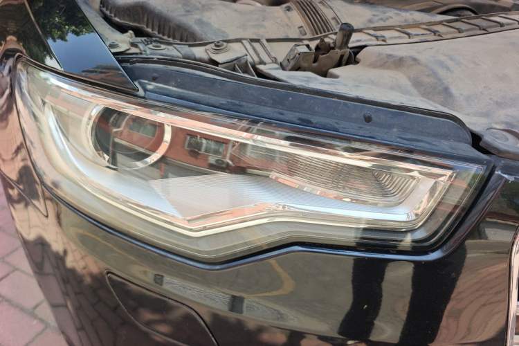 Used Audi A6L 2012 TFSI Comfort Model Right Front Headlight