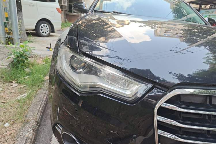 Used Audi A6L 2012 TFSI Standard Model Right Front Headlight