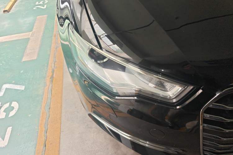 Used Audi A6L 2012 30 FSI Technology Edition Right Front Headlight