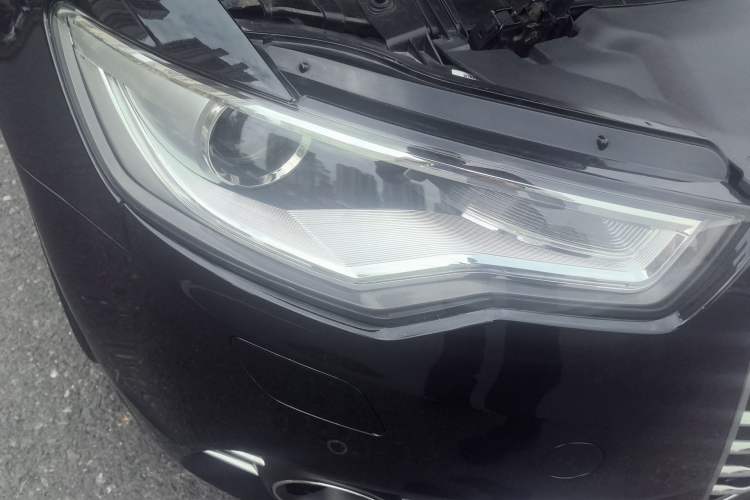 Used Audi A6L 2012 35 FSI Luxury Model Right Front Headlight