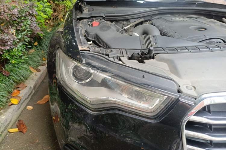 Used Audi A6L 2012 TFSI Standard Model Right Front Headlight
