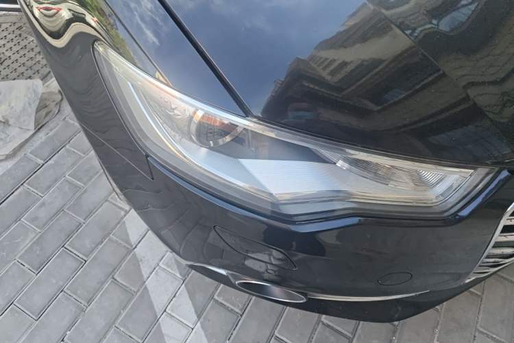 Used Audi A6L 2012 35 FSI Luxury Model Right Front Headlight