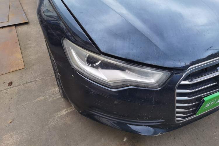Used Audi A6L 2012 TFSI Standard Model Right Front Headlight