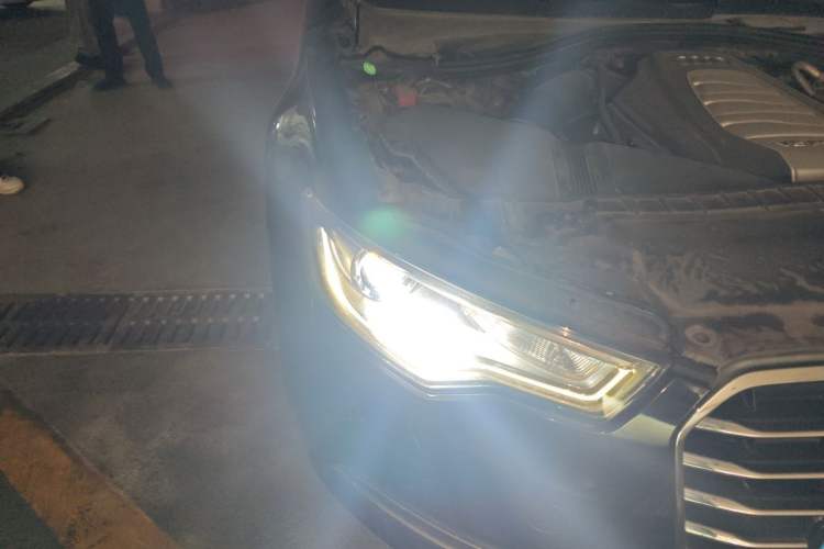Used Audi A6L 2012 30 FSI Comfort Model Right Front Headlight