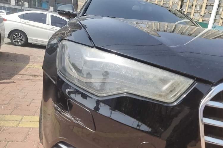 Used Audi A6L 2012 50 TFSI quattro Luxury Model Right Front Headlight