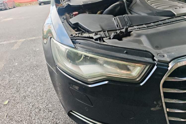 Used Audi A6L 2012 30 FSI Comfort Model Right Front Headlight