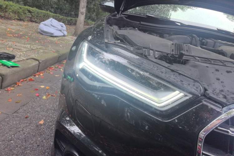 Used Audi A6L 2012 35 FSI Luxury Model Right Front Headlight