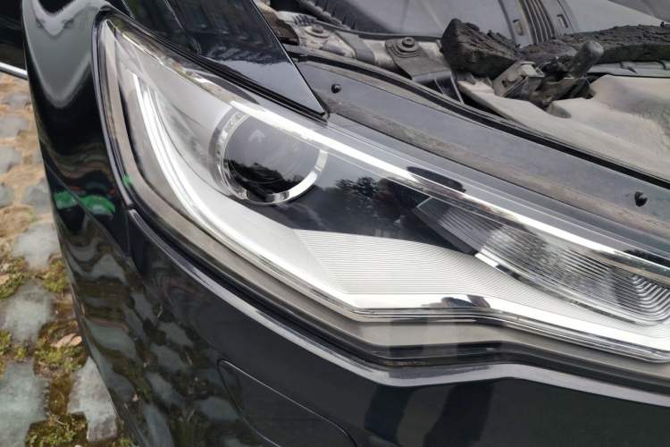Used Audi A6L 2012 30 FSI Technology Edition Right Front Headlight