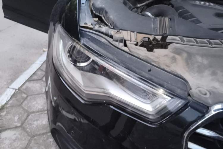 Used Audi A6L 2012 TFSI Standard Model Right Front Headlight