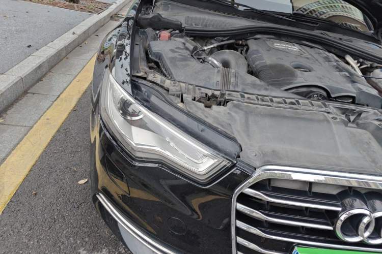 Used Audi A6L 2012 TFSI Standard Model Right Front Headlight
