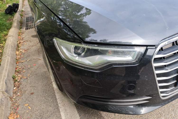 Used Audi A6L 2012 TFSI Standard Model Right Front Headlight