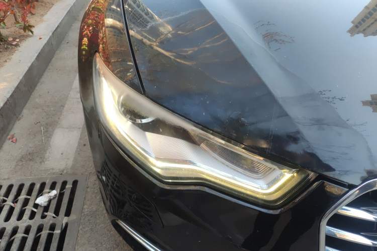 Used Audi A6L 2012 TFSI Standard Model Right Front Headlight