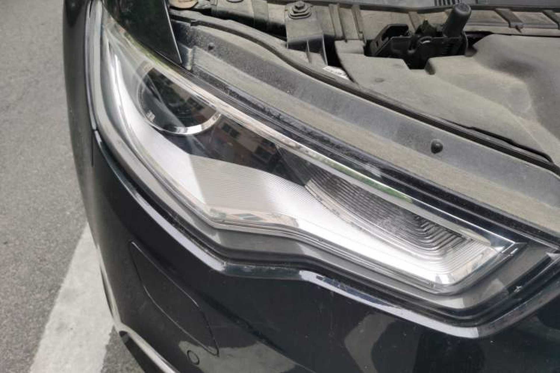 Used Audi A6L 2012 TFSI Standard Model Right Front Headlight