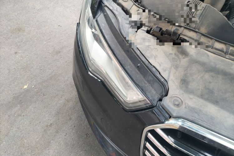 Used Audi A6L 2012 TFSI Standard Model Right Front Headlight